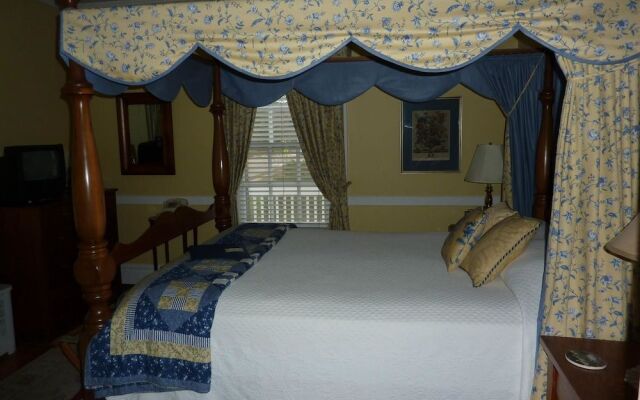 Colonial Capital Bed & Breakfast