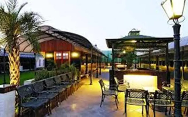 Tivoli Garden Resort
