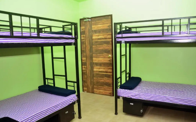 Tranquil AC Luxury Hostel