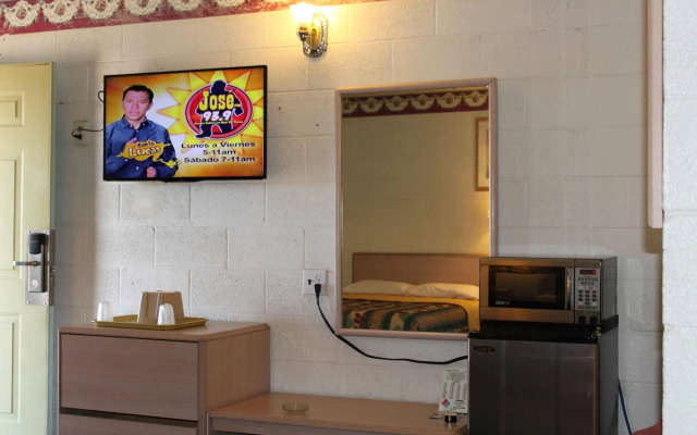 Century 21 Motel