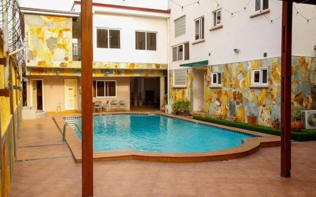 Midindi Hotel & Conference Center