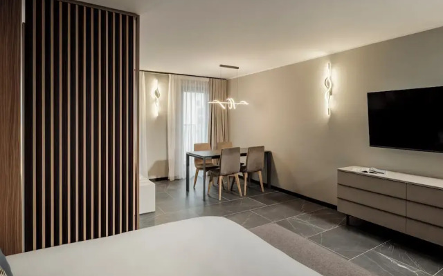 Isabella Suites