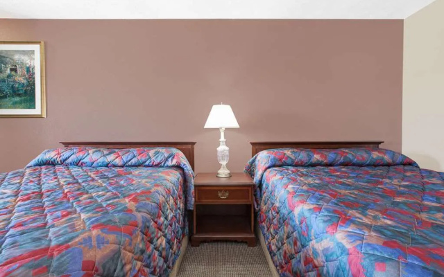 Knights Inn Grand Blanc