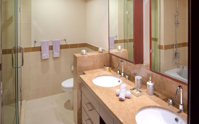 Dream Inn Dubai – 29 Boulevard with Private Terrace