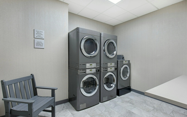 Hampton Inn Albertville