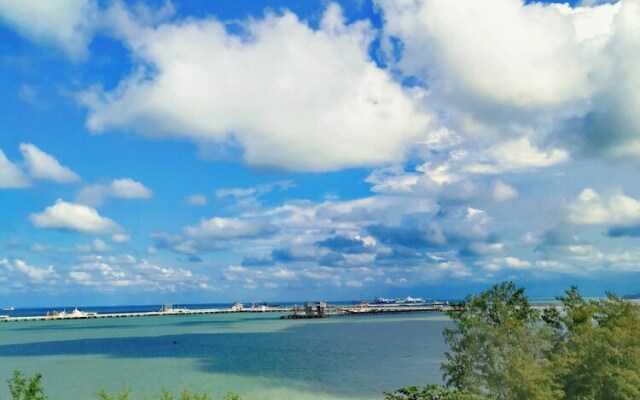 Stunning Seaview Cosy Studio Apartment In Melaka