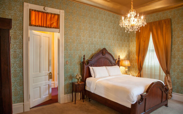 The Cornstalk Hotel