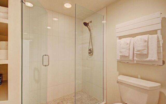 Elk Horn Cabin by RedAwning