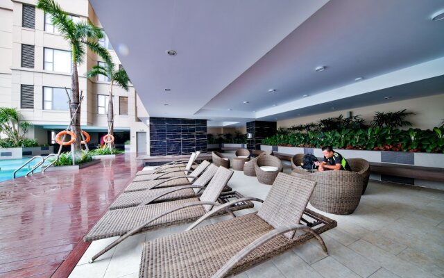 New Tresor River and City View Apartment