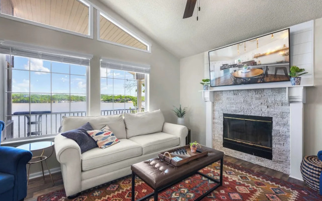 Tequila Sunrise Private Dock!