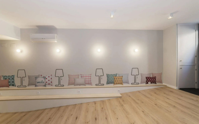 BYPILLOW House