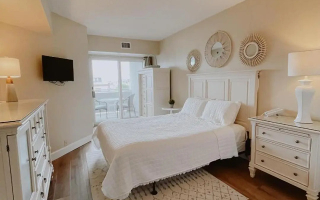 Watson's Regency Suites