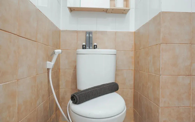 Restful and Tidy 2BR at Green Pramuka City Apartment
