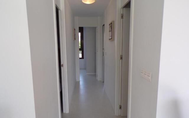 3 Bedroom Luxury Apartment Villamartin