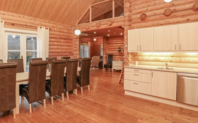 Gorgeous Holiday Home in Vinderup Jutland With Whirlpool