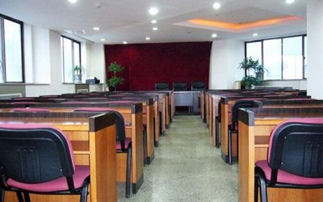 Network Hotel