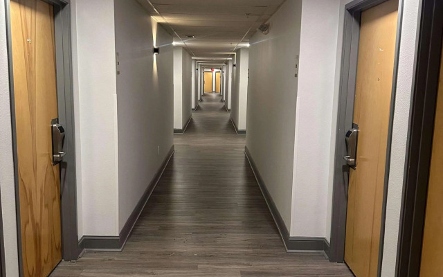 Quality Suites