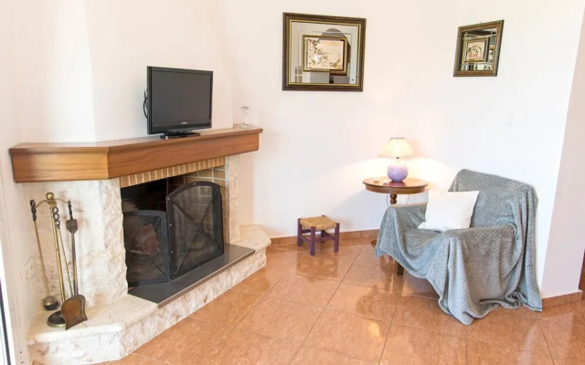 Ortaki Traditional House