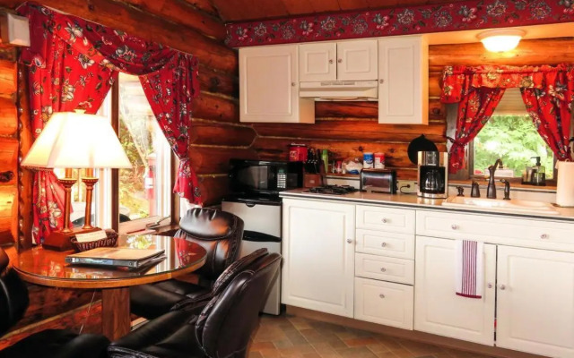A Cabin on the Cliff