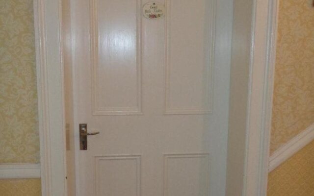 Moate Lodge