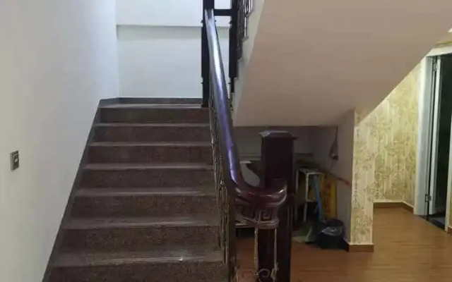 Lucky 8 Hotel