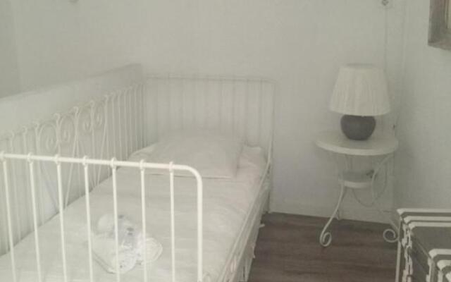 Circuito de Aragon. House up to 16 pax