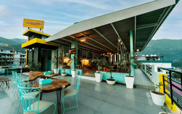 The Hosteller Rishikesh Max