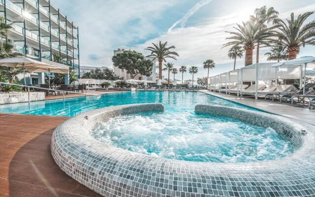 Marins Playa Suites