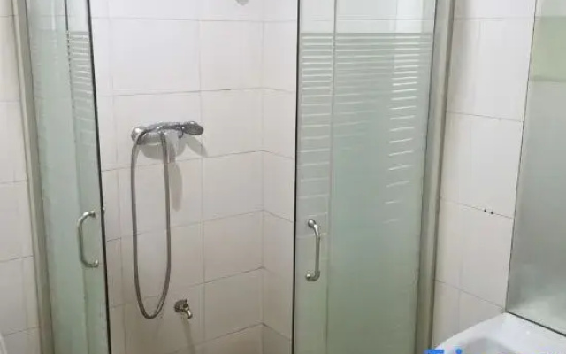 Fuzhou Lianzhong Fudu Apartment