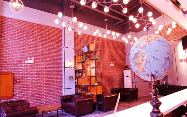 James Joyce Coffetel·Mianyang Jiangyou Junxian City Plaza