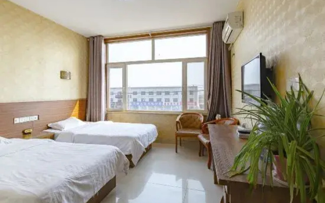 Wuyi Xiangheli Hotel