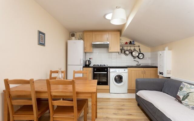 2 Bedroom Apartment in Dalston