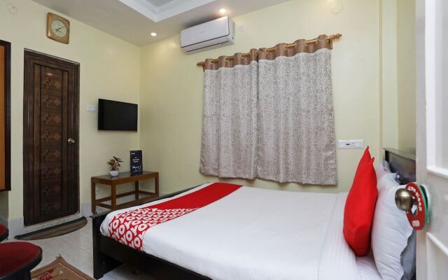 Oyo 16820 Ken Guest House