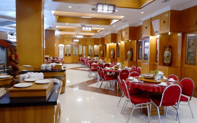 Abadi Hotel Convention Center
