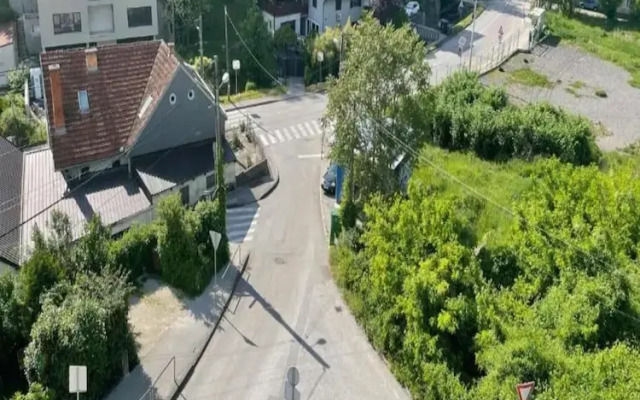 Modern & Charming - Free Private Parking