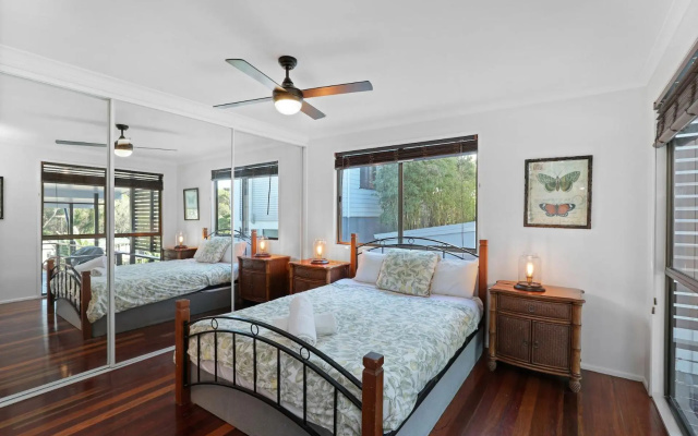 19a George Nothling Drive – Guest Rooms – Point Lookout