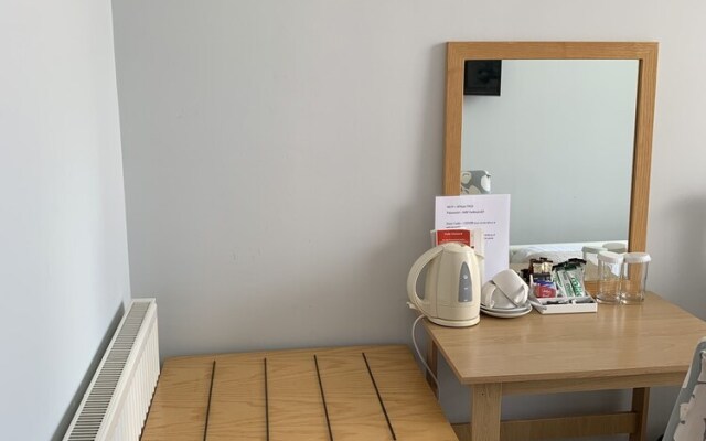The Corner Rooms