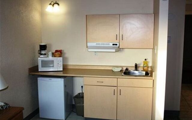 BCMInns Fort McMurray