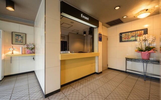 Cerezo Hotel