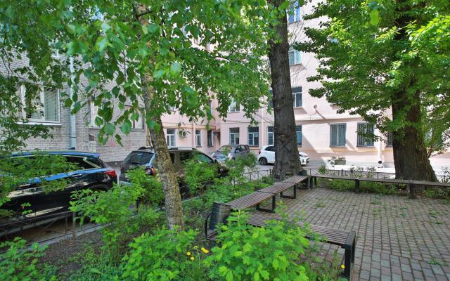 St. Petersburg holidays on Lakhtinskaya Street