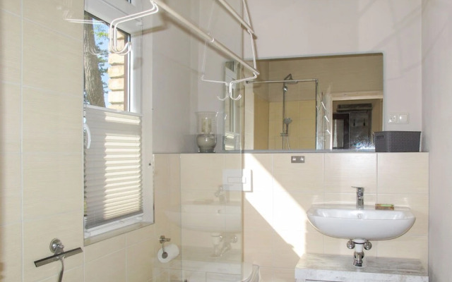 Helene Ribnitz-damgarten