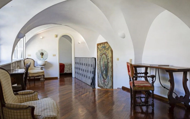 Flat 106M² 2 Bedrooms 1 Bathroom - Genoa