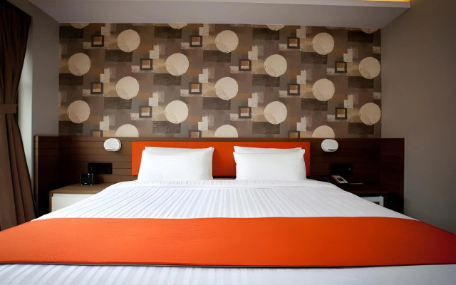 NobleDEN Hotel
