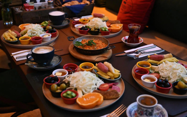 Grand Seigneur Hotel