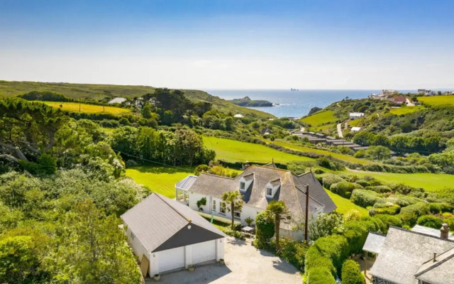 Trerhose B&B (Adults Only)