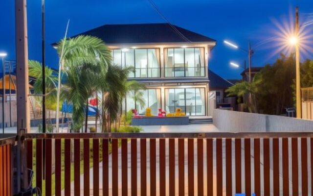 Ban Kiang Rak pool villa Hua Hin