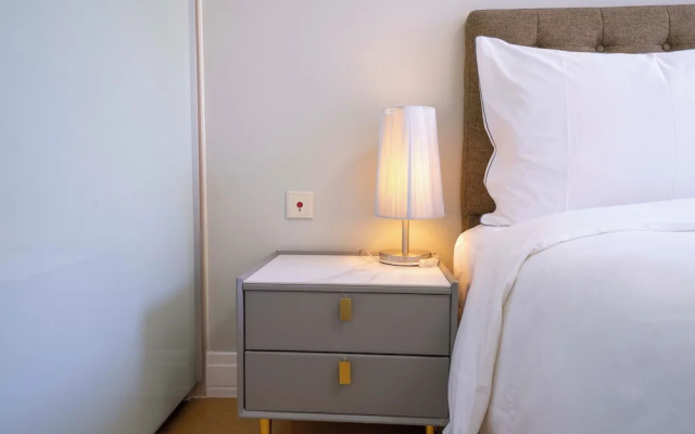 Tyms Modern 2BR 1BA Suite Xujiahui Metro