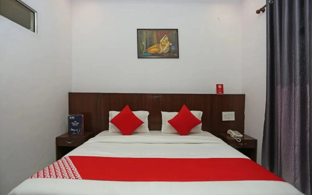 Hotel Pramod Palace by OYO Rooms