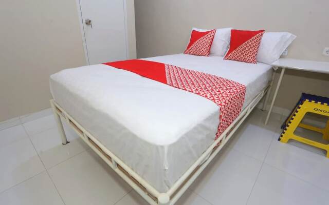 OYO 93356 Pondok Cirendeu