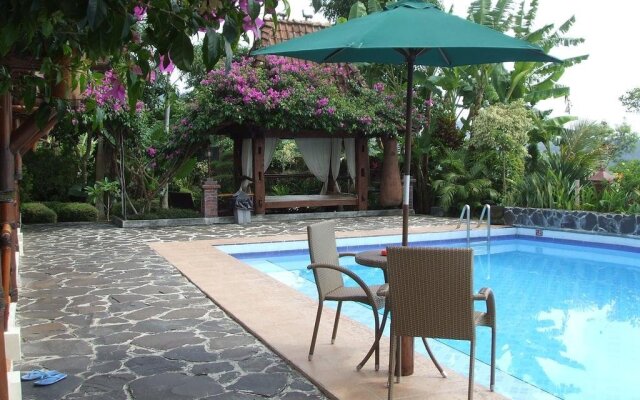 Villa Sumbing Indah